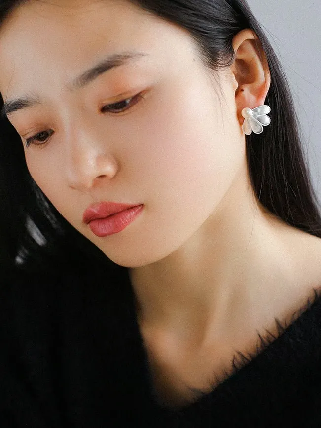 925 Silver Soma Flower Pearls Earrings