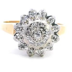 Exquisite 18K Yellow and White Gold Diamond Halo Ring - A Masterpiece of Elegance