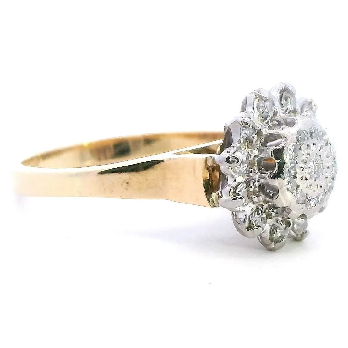 Exquisite 18K Yellow and White Gold Diamond Halo Ring - A Masterpiece of Elegance