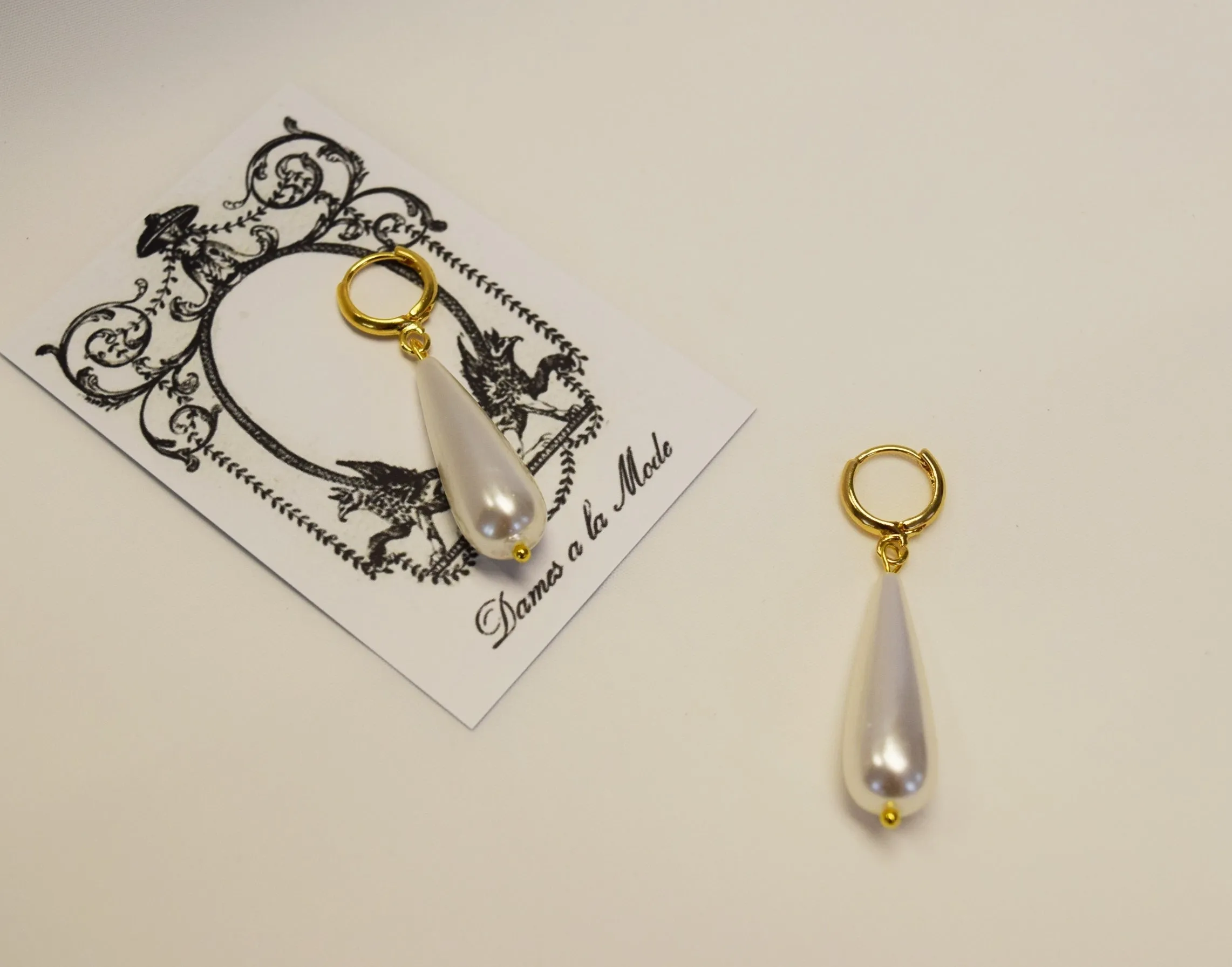 Shell Pearl Earrings - Long Teardrop