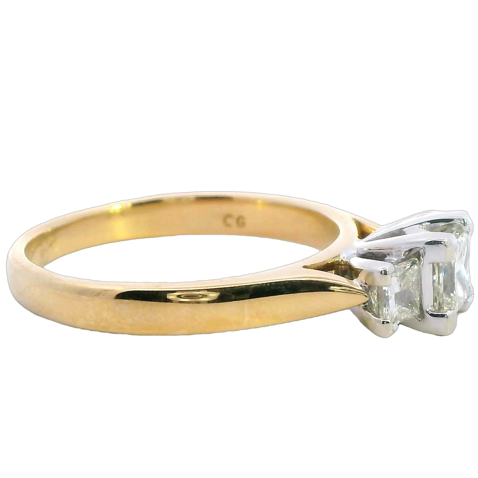 Valentine's Elegance: Timeless 18ct Yellow & White Gold Diamond Ring